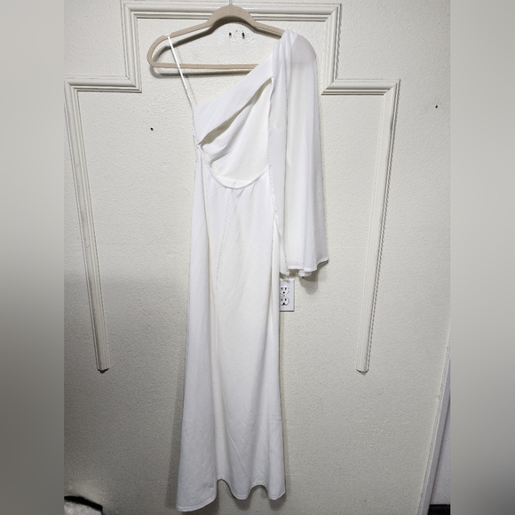Lulus Majestic Attitude White Cape Sleeve One-Shoulder Maxi Dress S Wedding - Picture 9 of 11